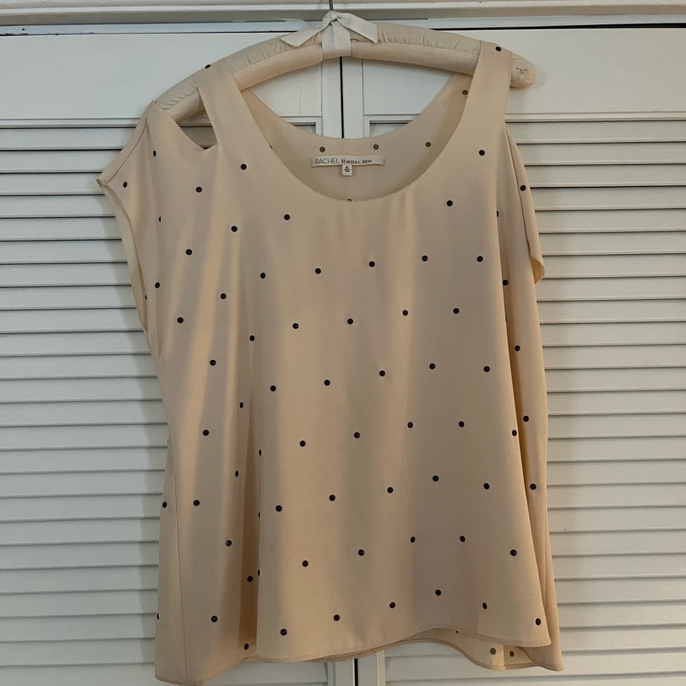 Rachel Roy blouse size med cream with bronze studs short sleeve cold shoulder